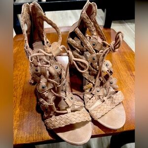 Strappy Sandal Heels Tan